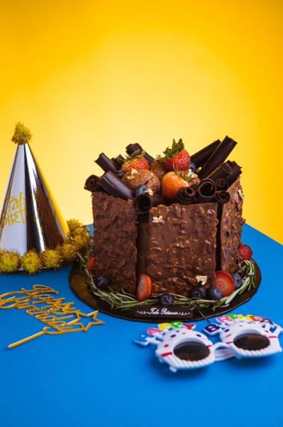 Premium Chocolate Ice Cream Cake