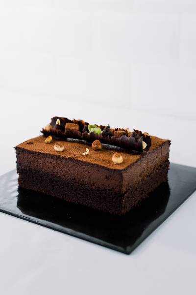Chocolate Nama Hazelnut Set Cake
