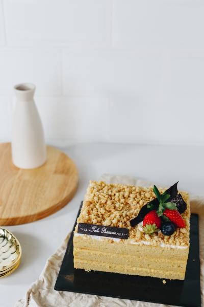 Horlick Crunch Set Cake