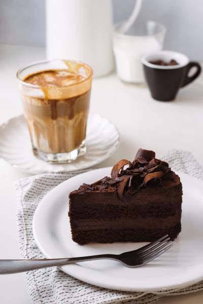 Chocolate Fudge Slice Cake