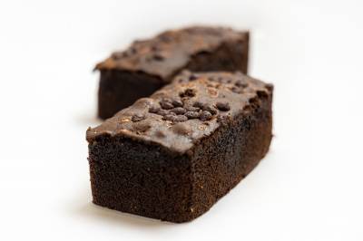 Chocolate Chips Cake