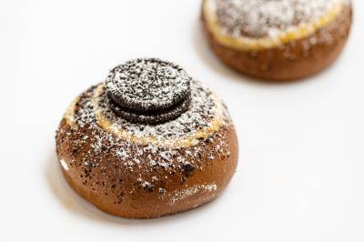 Oreo Chocolate Bun
