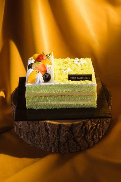 Pandan Kaya Set Cake